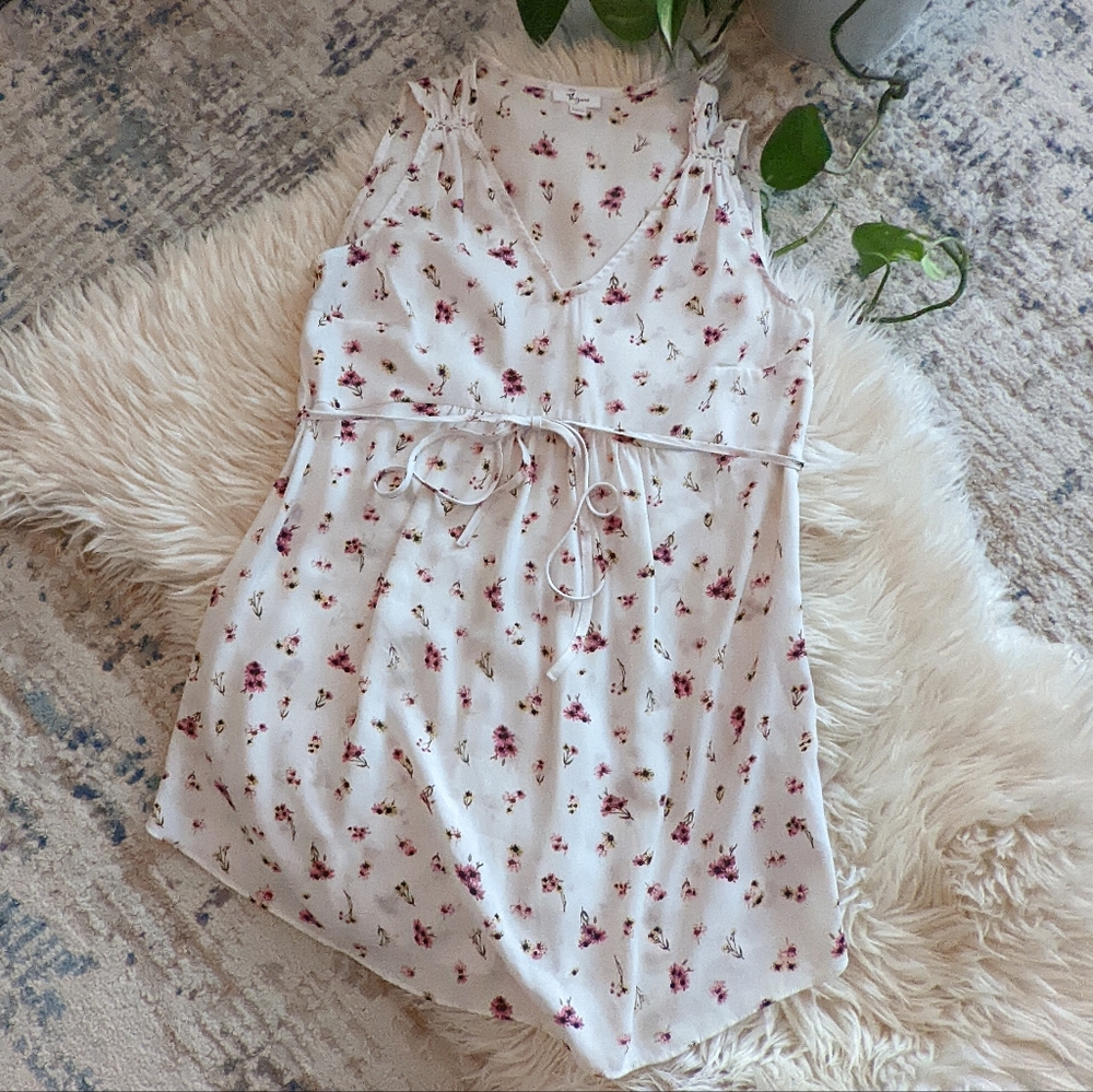 Floral Sleeveless Top - White and Pink